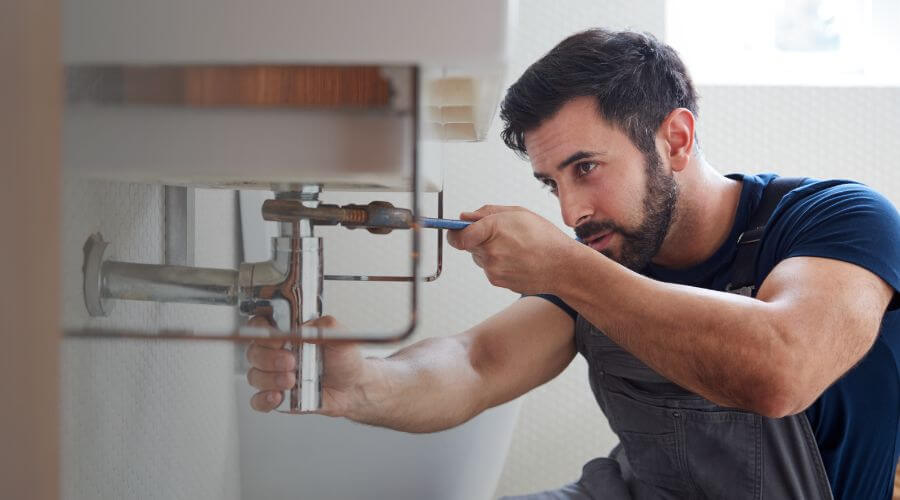 Water heater thermostat replacement in Jonesville, LA